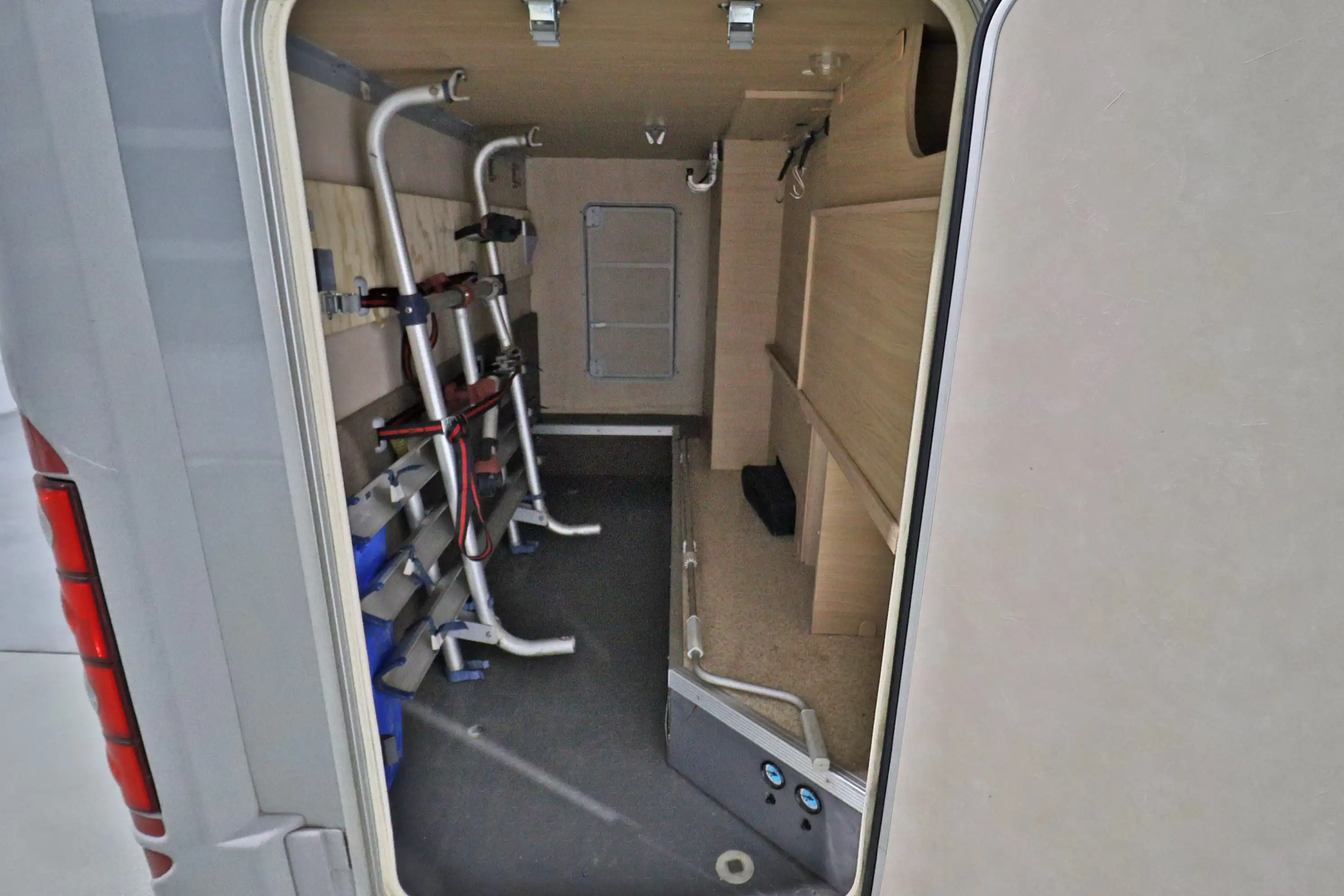 ADRIA Compact 590 SP 